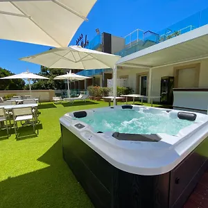 Polo Hotel